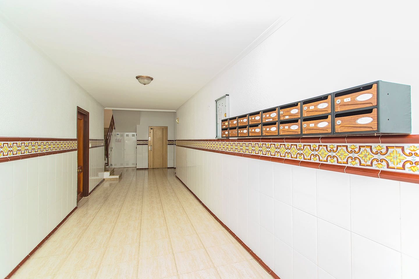 Piso de 3 habitaciones en Torrevieja en venta - 199.900 € (Ref: 9396681)