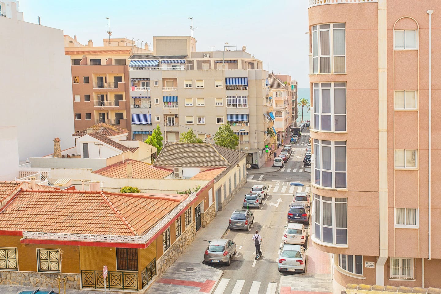 Piso de 3 habitaciones en Torrevieja en venta - 199.900 € (Ref: 9396681)