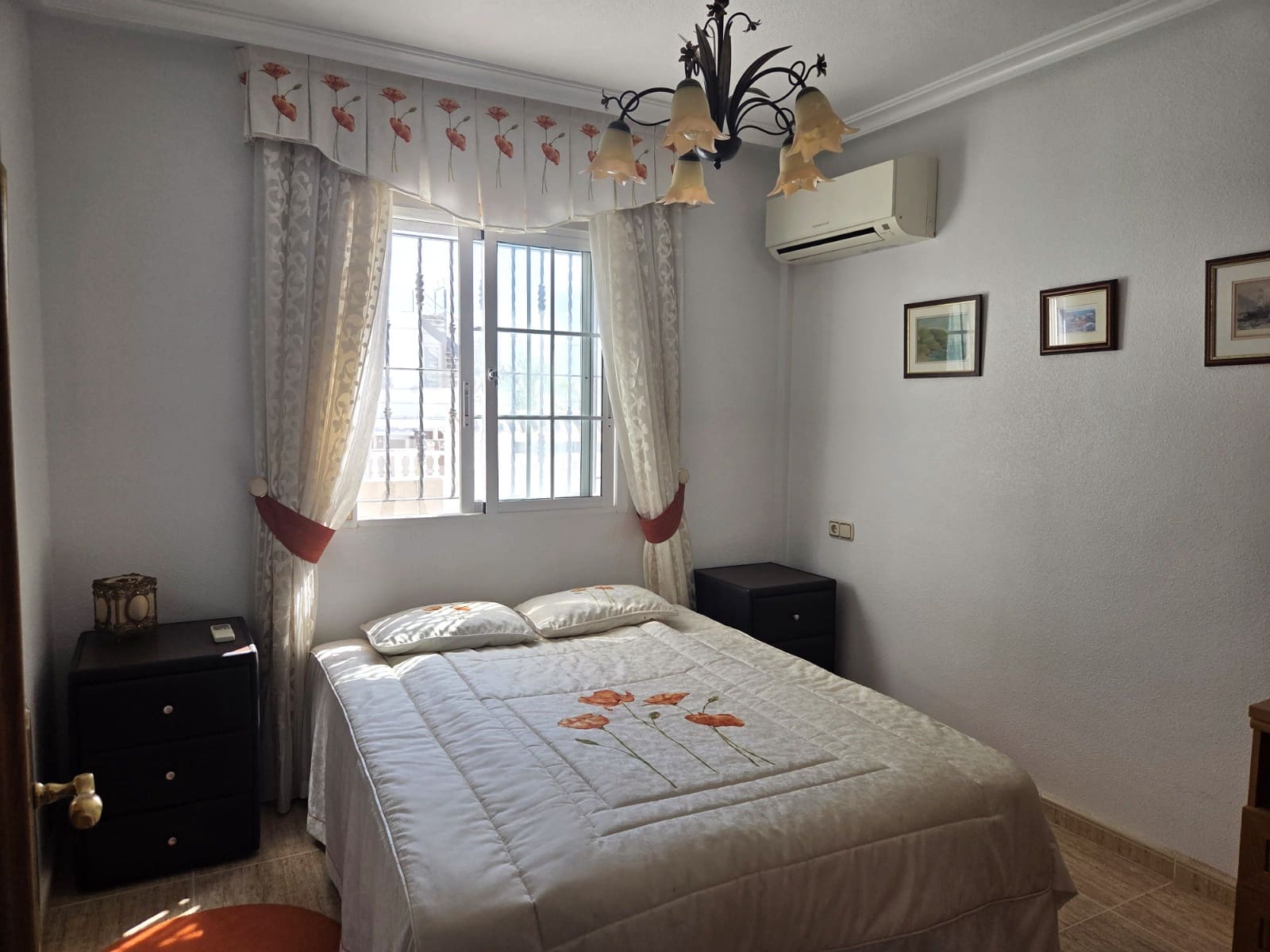 3 soverom Villa til salgs i Orihuela Costa med svømmebasseng - € 329 900 (Ref: 9412533)