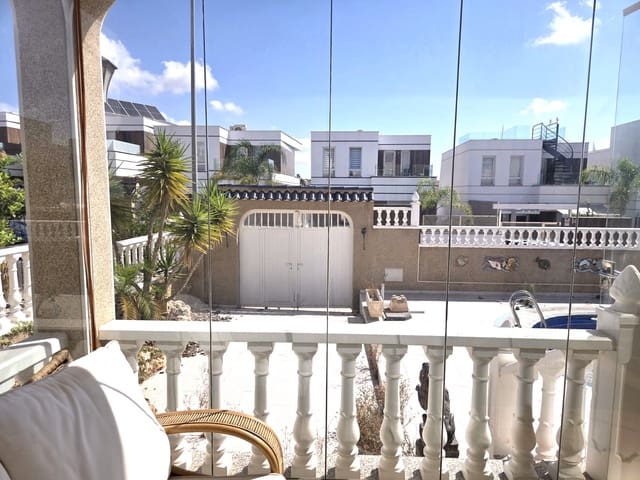 3 soverom Villa til salgs i Las Filipinas med svømmebasseng - € 329 900 (Ref: 9412533)