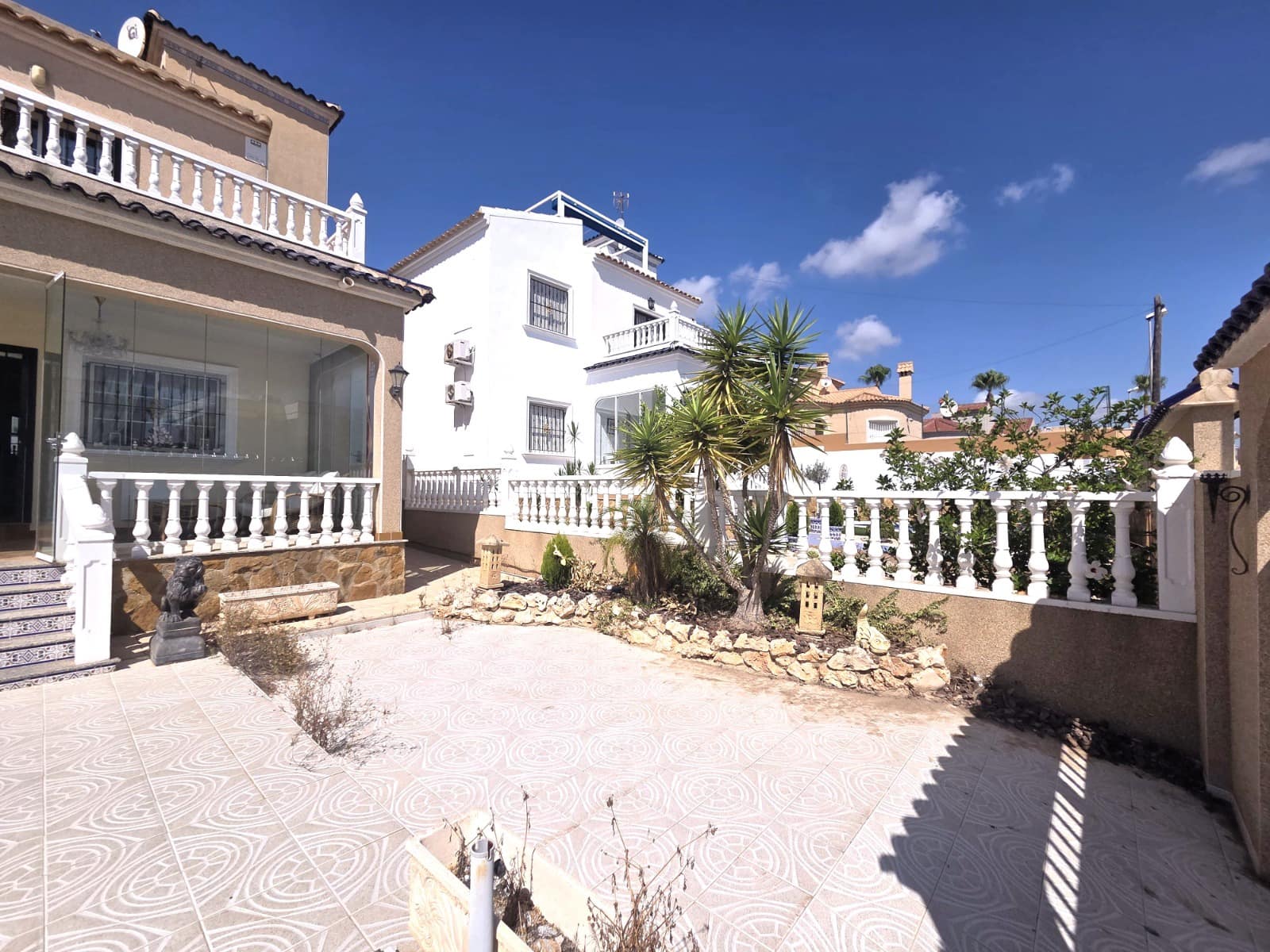 3 soverom Villa til salgs i Orihuela Costa med svømmebasseng - € 329 900 (Ref: 9412533)