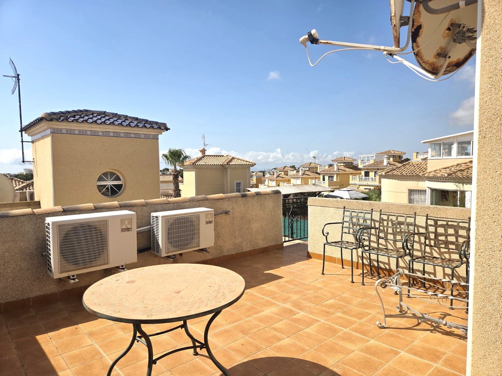 3 soverom Villa til salgs i Orihuela Costa med svømmebasseng - € 329 900 (Ref: 9412533)