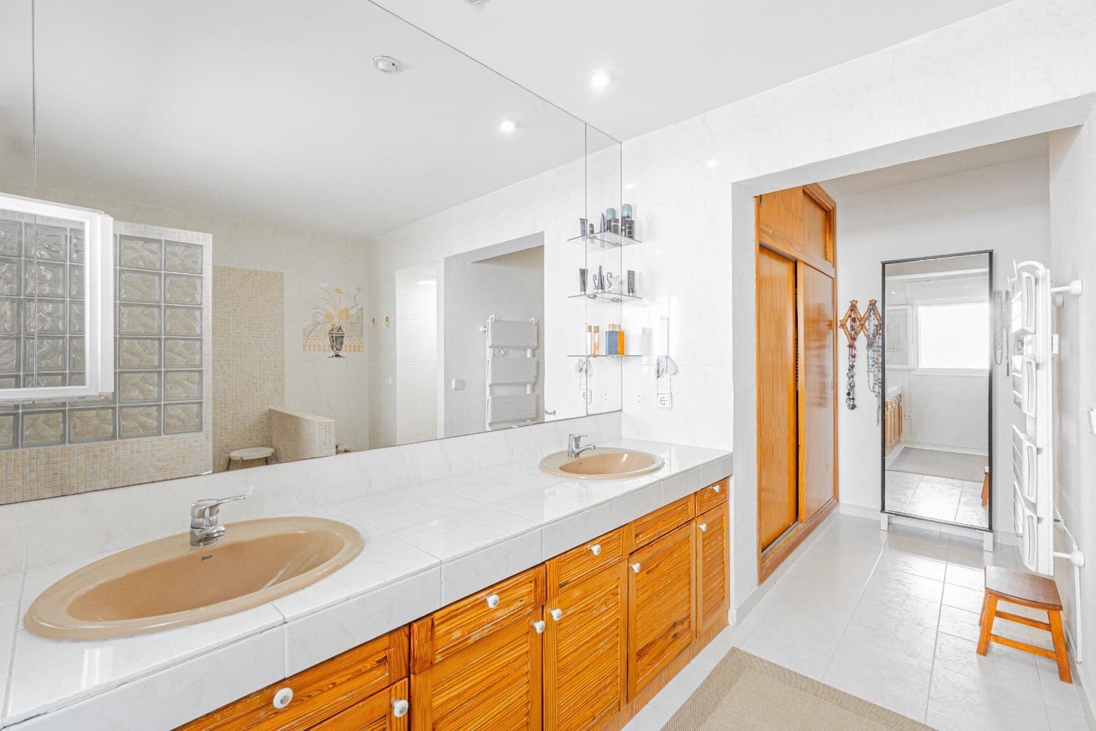 Chalet de 4 habitaciones en Peguera / Paguera en venta con piscina garaje - 1.099.000 € (Ref: 10004274)