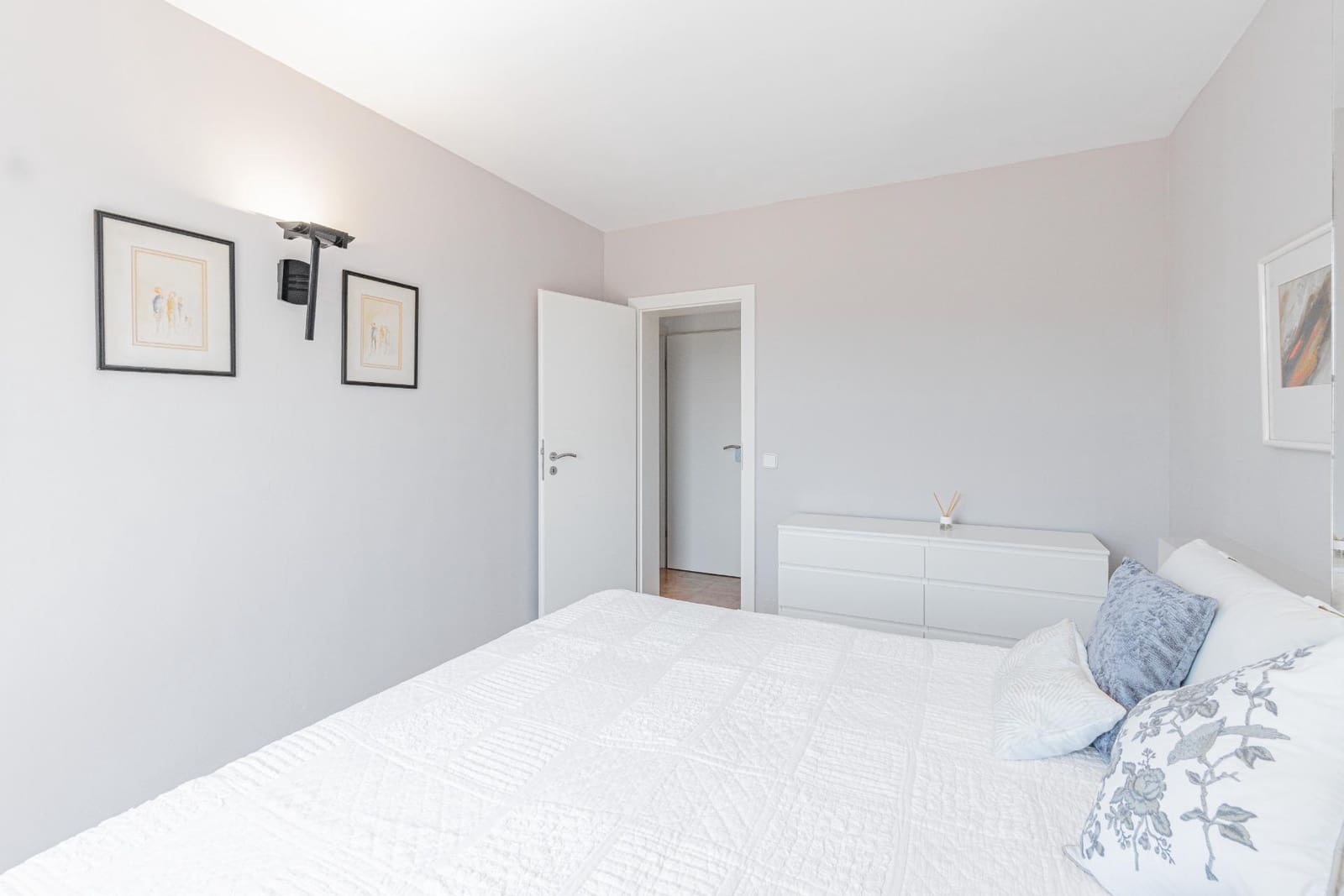 Chalet de 4 habitaciones en Peguera / Paguera en venta con piscina garaje - 1.099.000 € (Ref: 10004274)