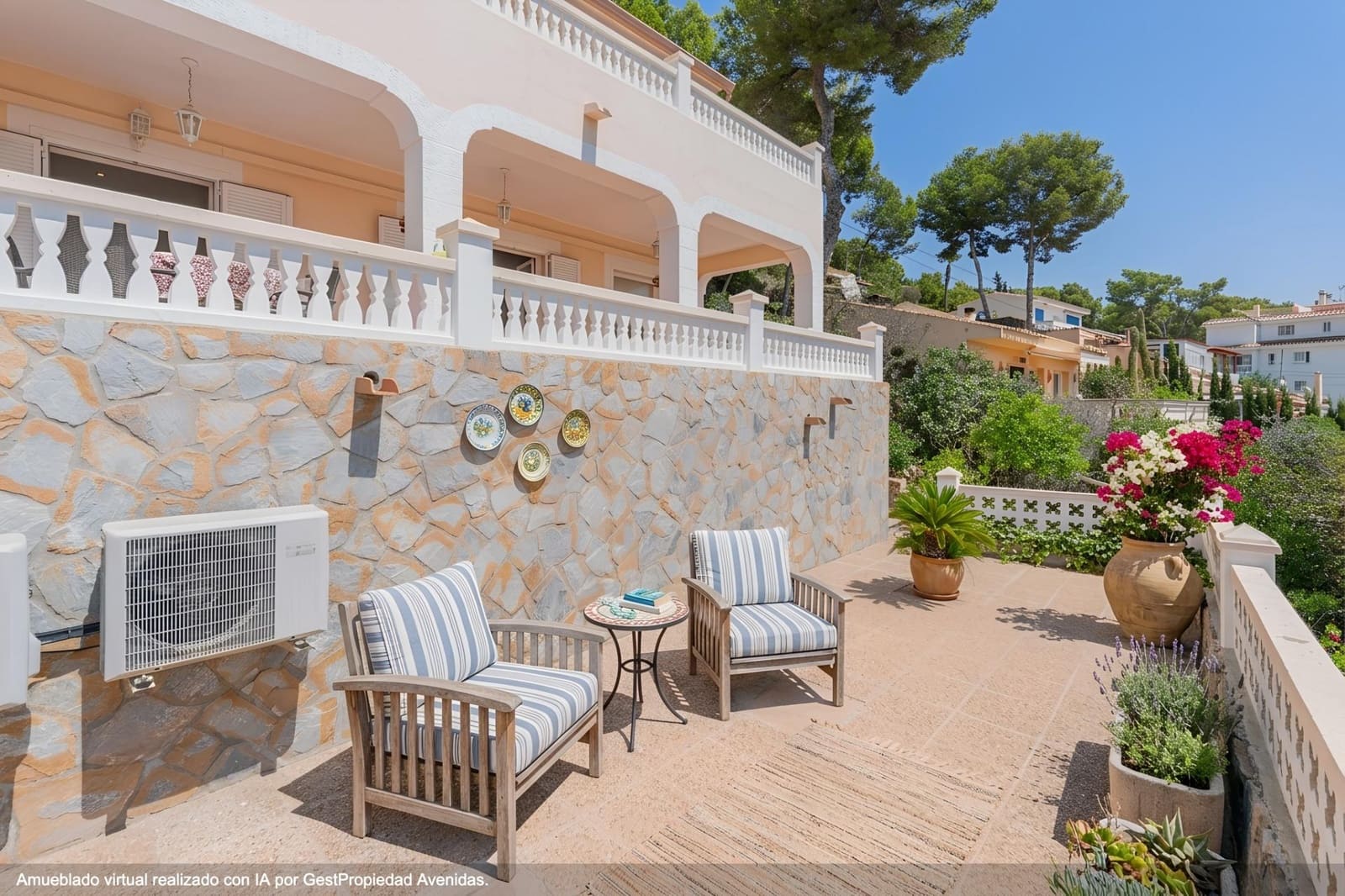 Chalet de 4 habitaciones en Peguera / Paguera en venta con piscina garaje - 1.099.000 € (Ref: 10004274)