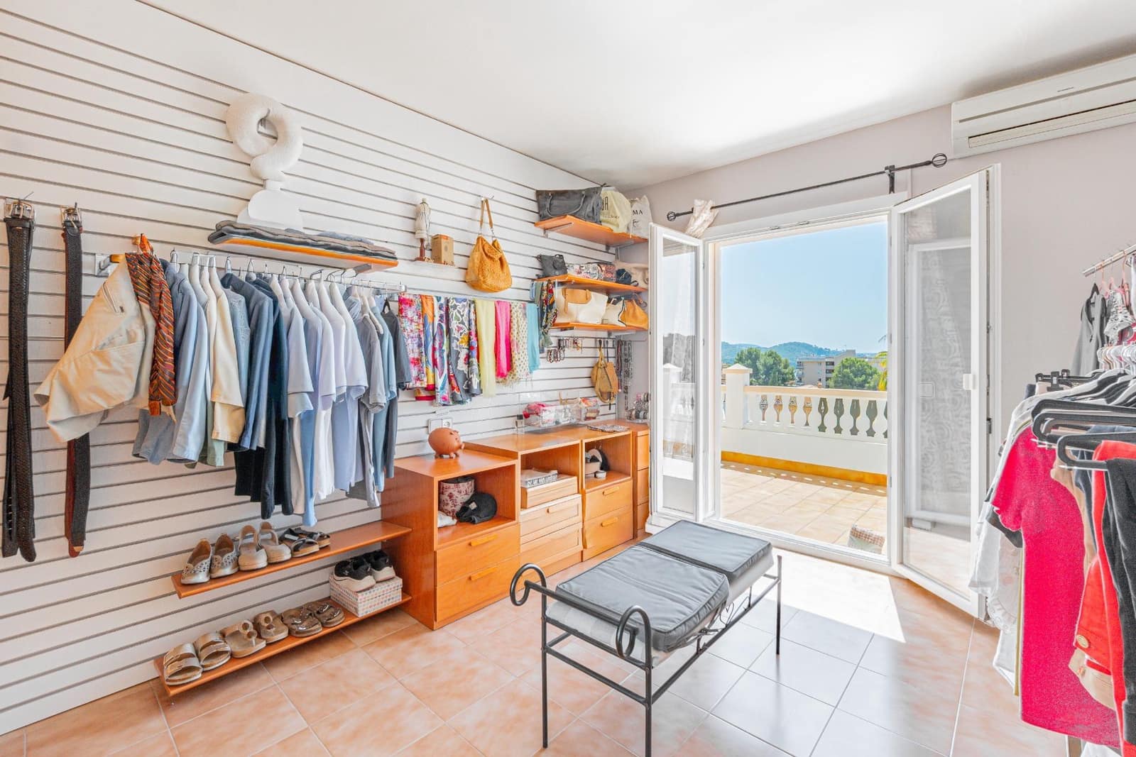 Chalet de 4 habitaciones en Peguera / Paguera en venta con piscina garaje - 1.099.000 € (Ref: 10004274)