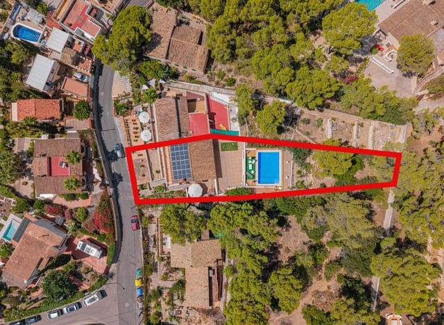 4 soveværelse Villa til salg i Peguera / Paguera, Calvià med swimmingpool garage - € 1.099.000 (Ref: 10004274)