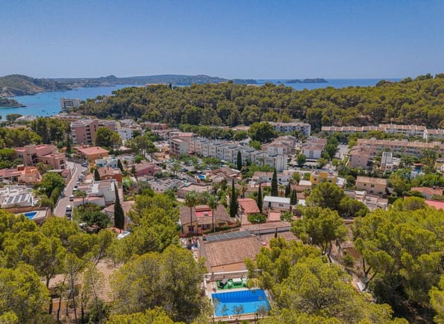 4 soveværelse Villa til salg i Peguera / Paguera, Calvià med swimmingpool garage - € 1.099.000 (Ref: 10004274)
