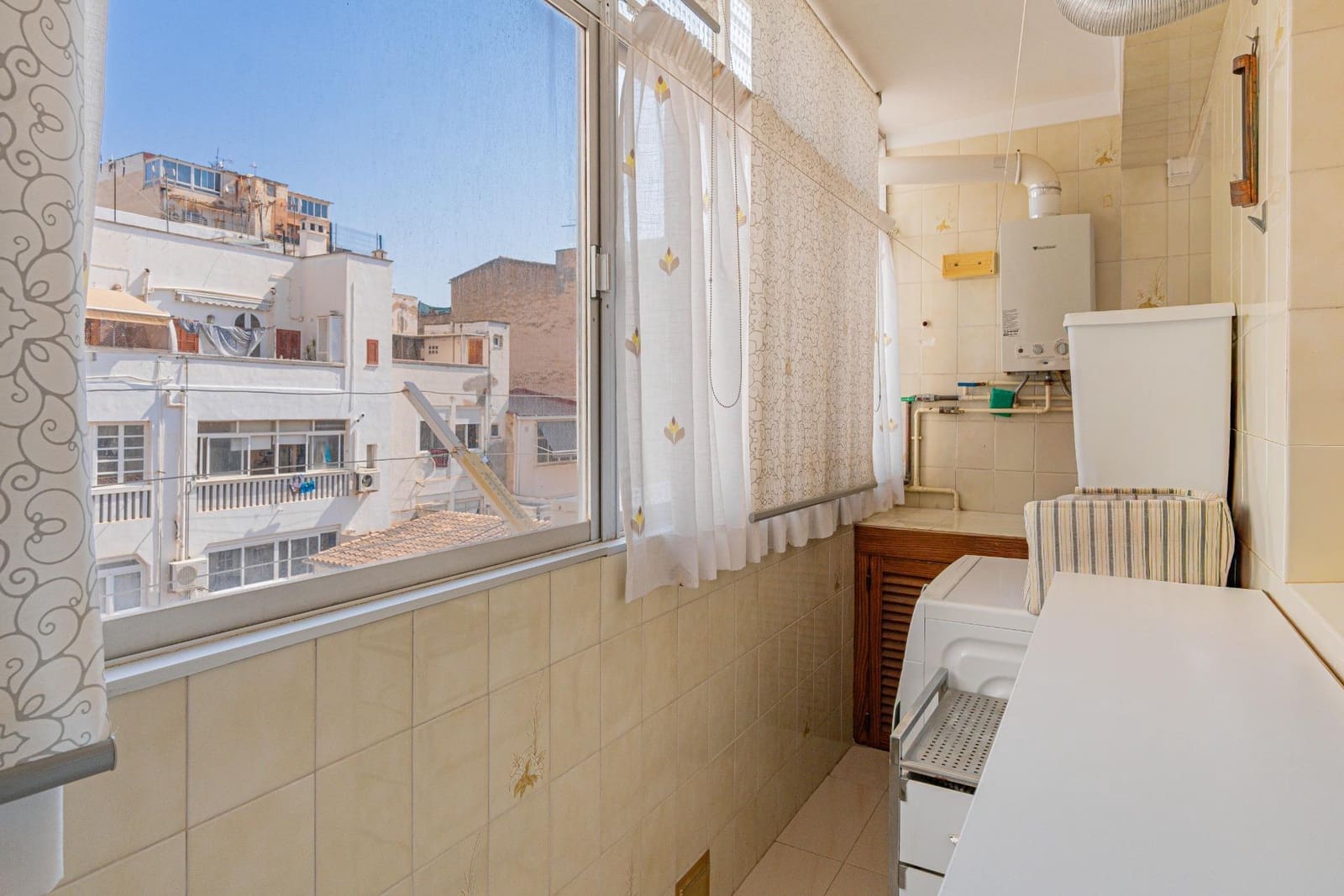3 slaapkamer Appartement te koop in Palma de Mallorca - € 359.000 (Ref: 10020988)