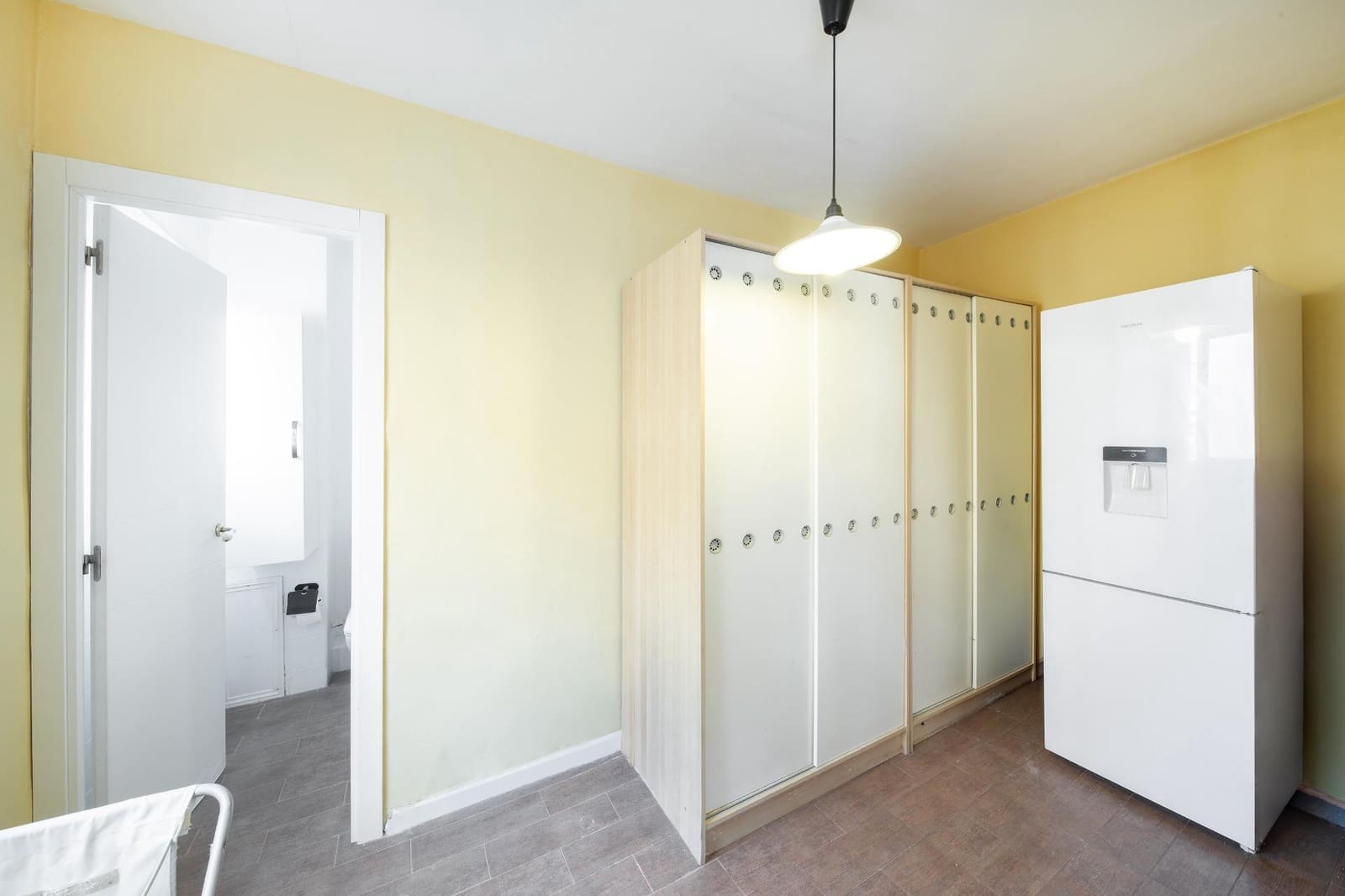 6 bedroom Flat for sale in Palma de Mallorca with garage - € 949,000 (Ref: 10068006)