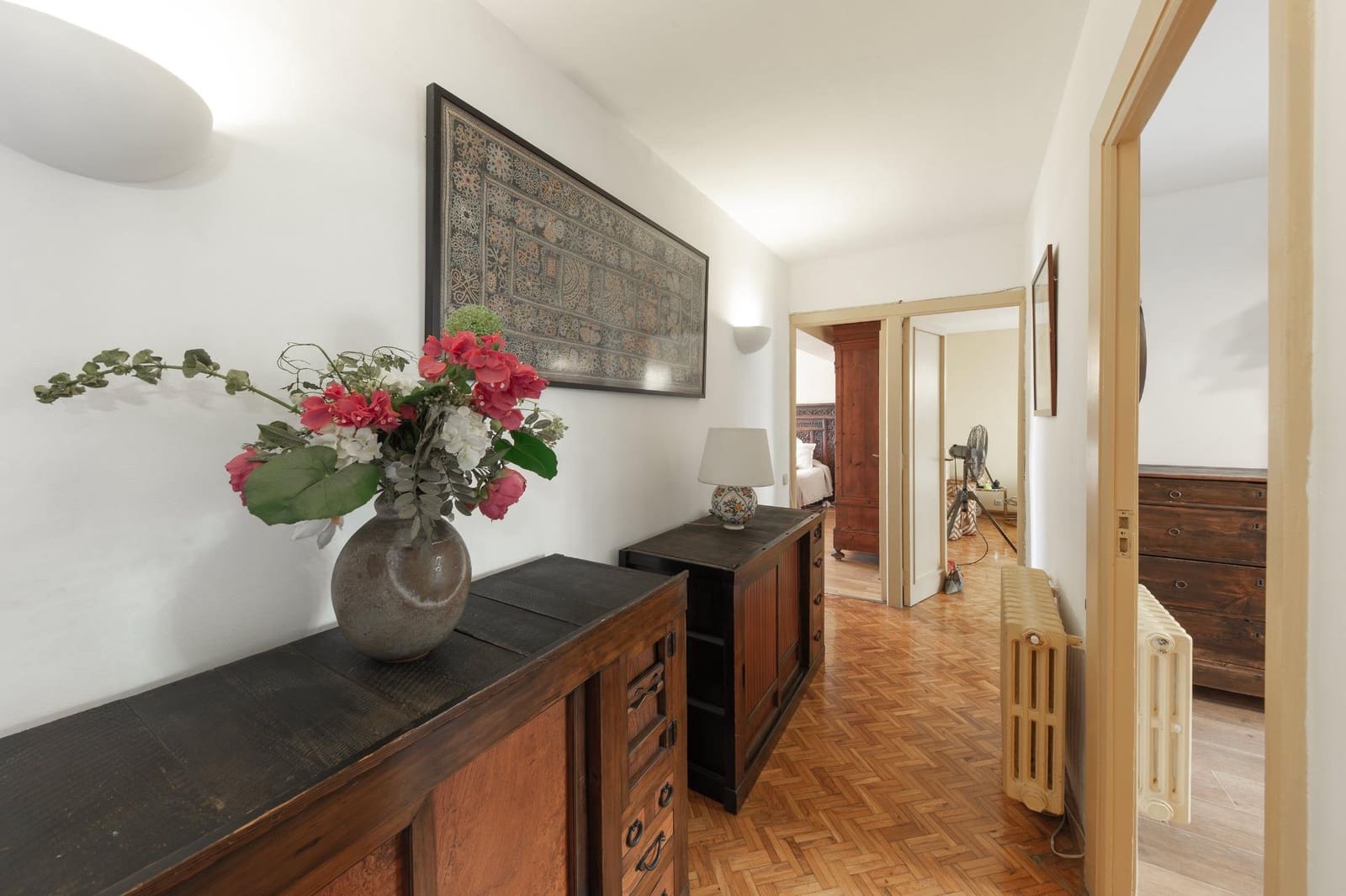 6 bedroom Flat for sale in Palma de Mallorca with garage - € 949,000 (Ref: 10068006)