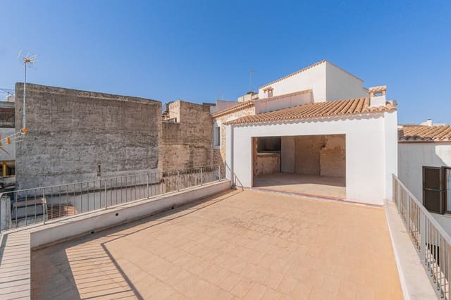 10 soveværelse Byhus til salg i Felanitx med garage - € 790.000 (Ref: 10068007)