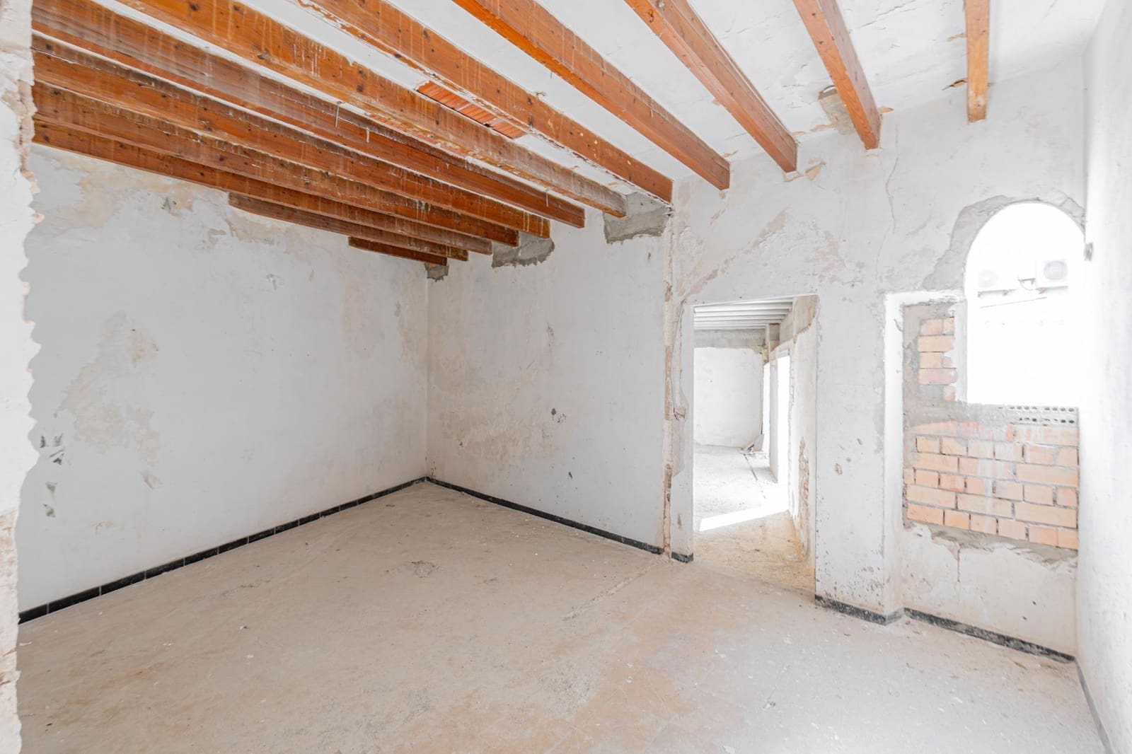 10 soveværelse Byhus til salg i Felanitx med garage - € 790.000 (Ref: 10068007)