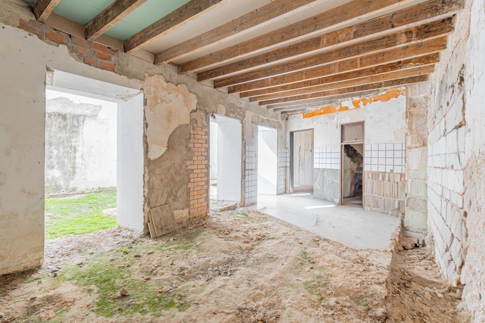 10 soveværelse Byhus til salg i Felanitx med garage - € 790.000 (Ref: 10068007)