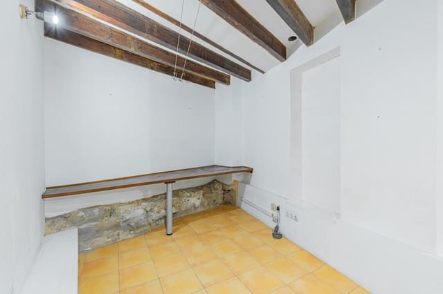 Comercial para arrendar em Cort, Palma de Mallorca - 1 300 € (Ref: 10100249)