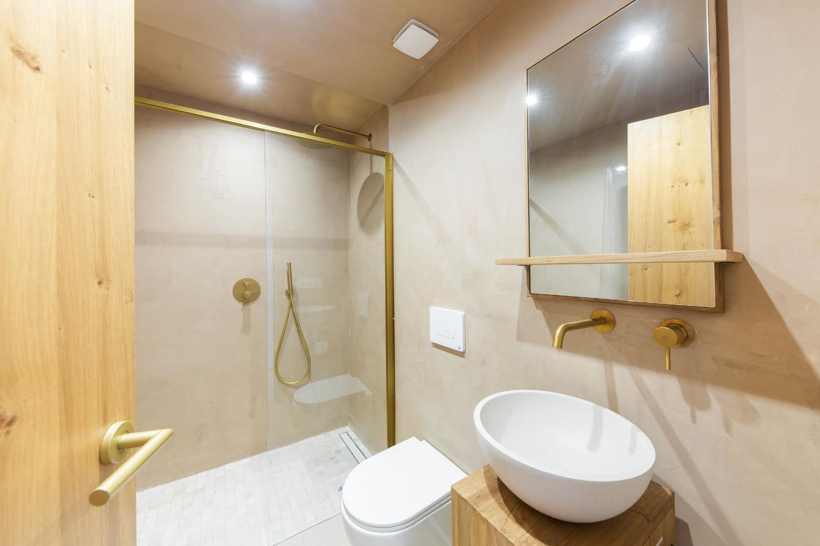 2 bedroom Townhouse for sale in Sa Pobla with pool - € 460,000 (Ref: 10139783)