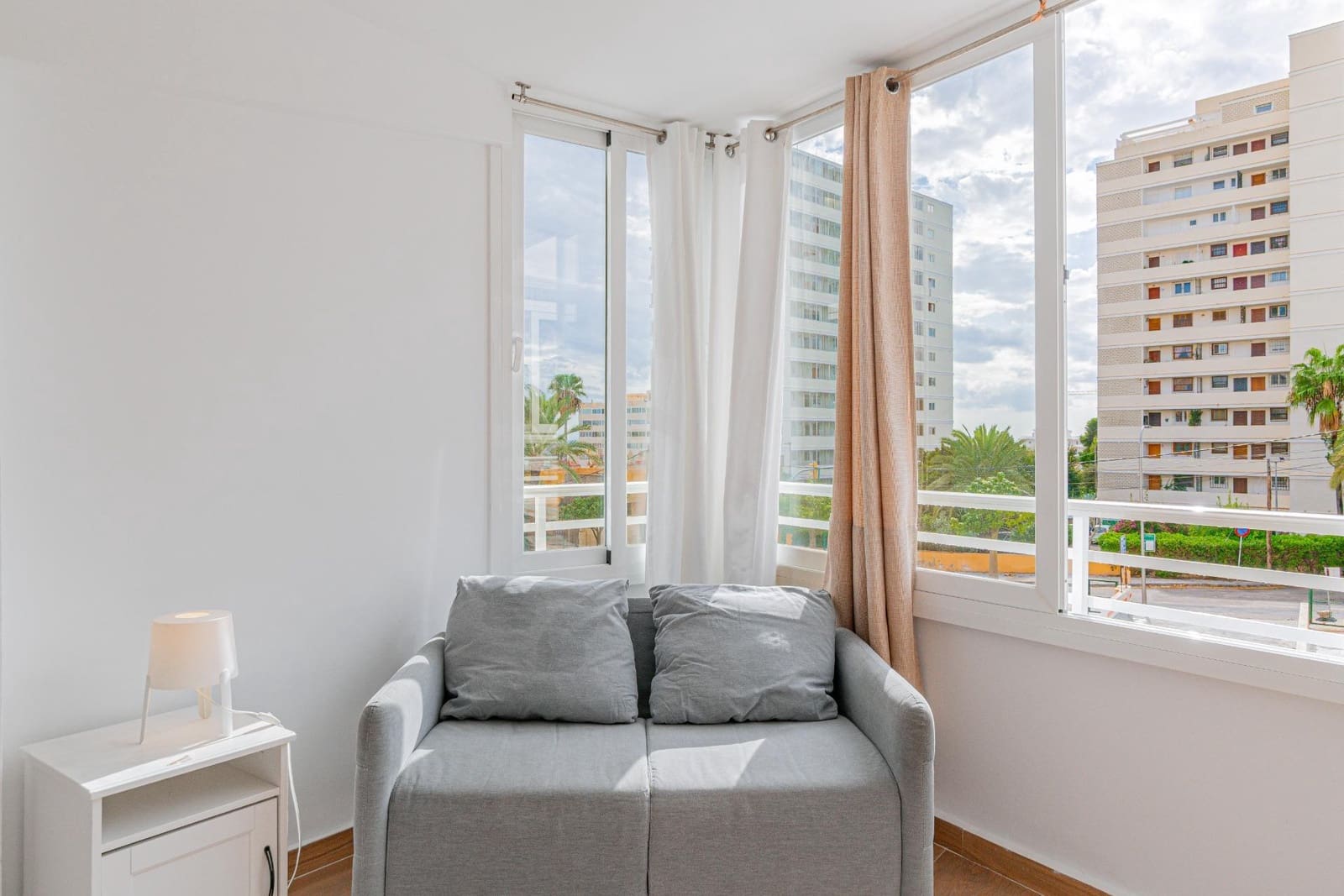Estúdio para venda em Cala Mayor com garagem - 199 000 € (Ref: 10147201)