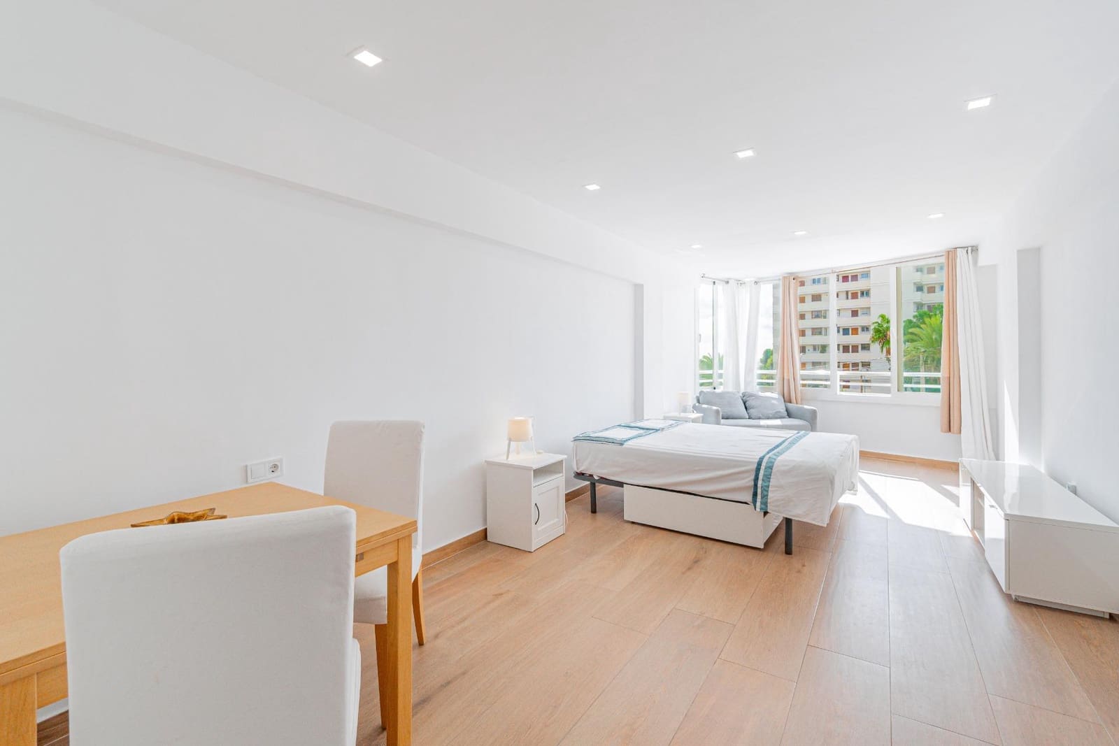 Estúdio para venda em Cala Mayor com garagem - 199 000 € (Ref: 10147201)