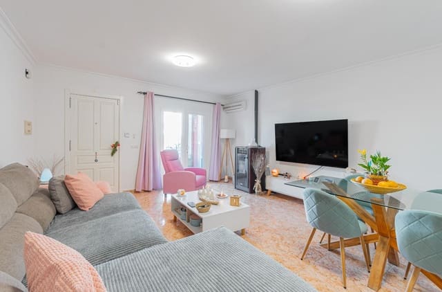 4 bedroom Apartment for sale in Ca'n Picafort, Santa Margalida with garage - € 549,000 (Ref: 10183203)