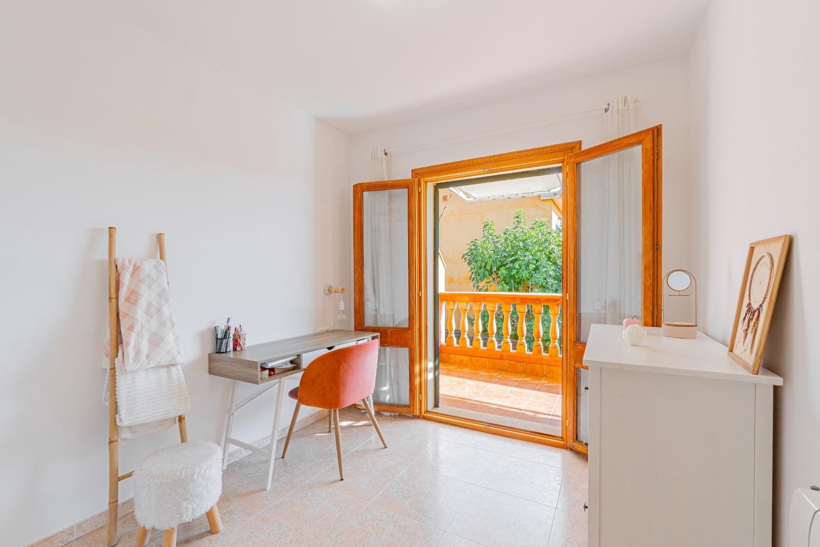3 bedroom Semi-detached Villa for sale in Sa Cabaneta / La Cabaneta with pool garage - € 799,000 (Ref: 10185017)