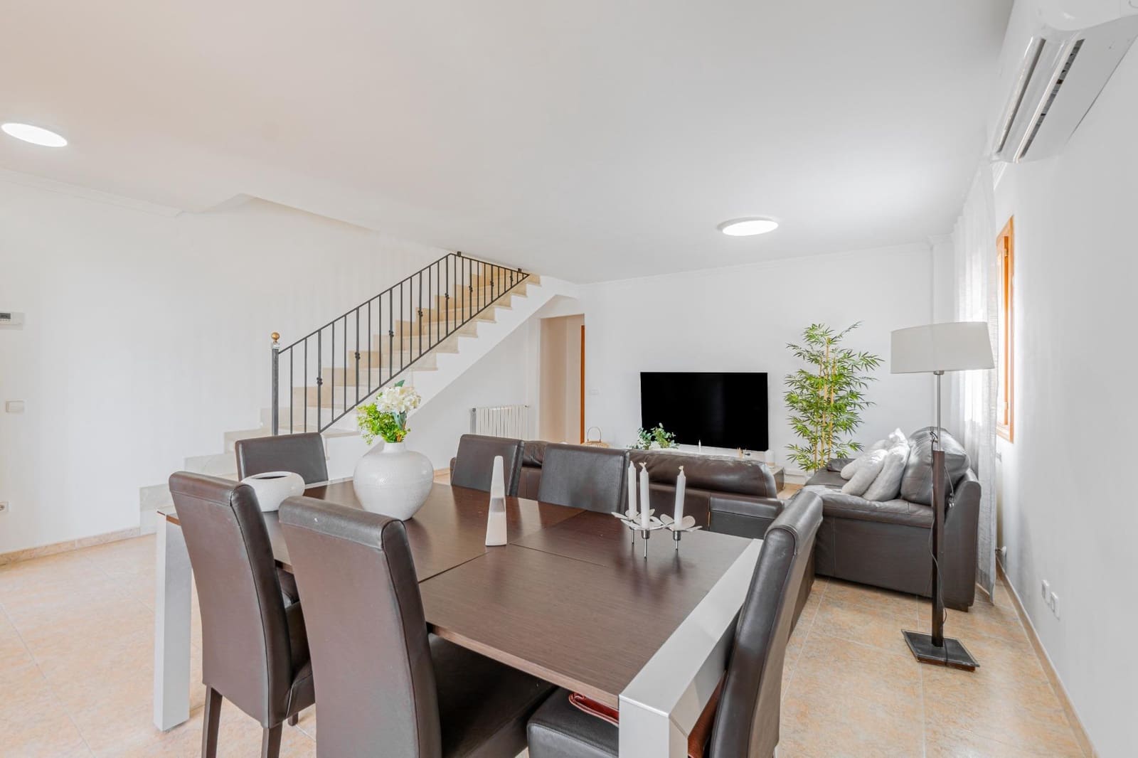3 bedroom Semi-detached Villa for sale in Sa Cabaneta / La Cabaneta with pool garage - € 799,000 (Ref: 10185017)