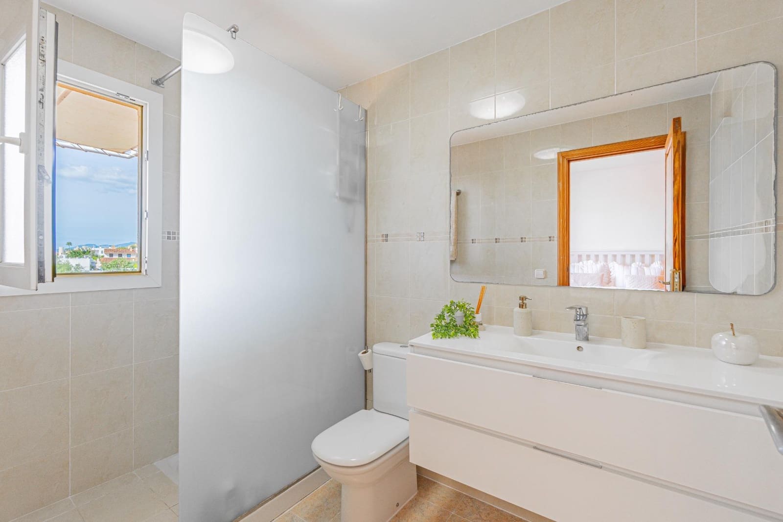3 bedroom Semi-detached Villa for sale in Sa Cabaneta / La Cabaneta with pool garage - € 799,000 (Ref: 10185017)