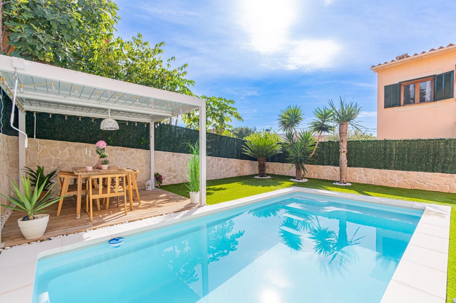 3 bedroom Semi-detached Villa for sale in Sa Cabaneta / La Cabaneta with pool garage - € 799,000 (Ref: 10185017)