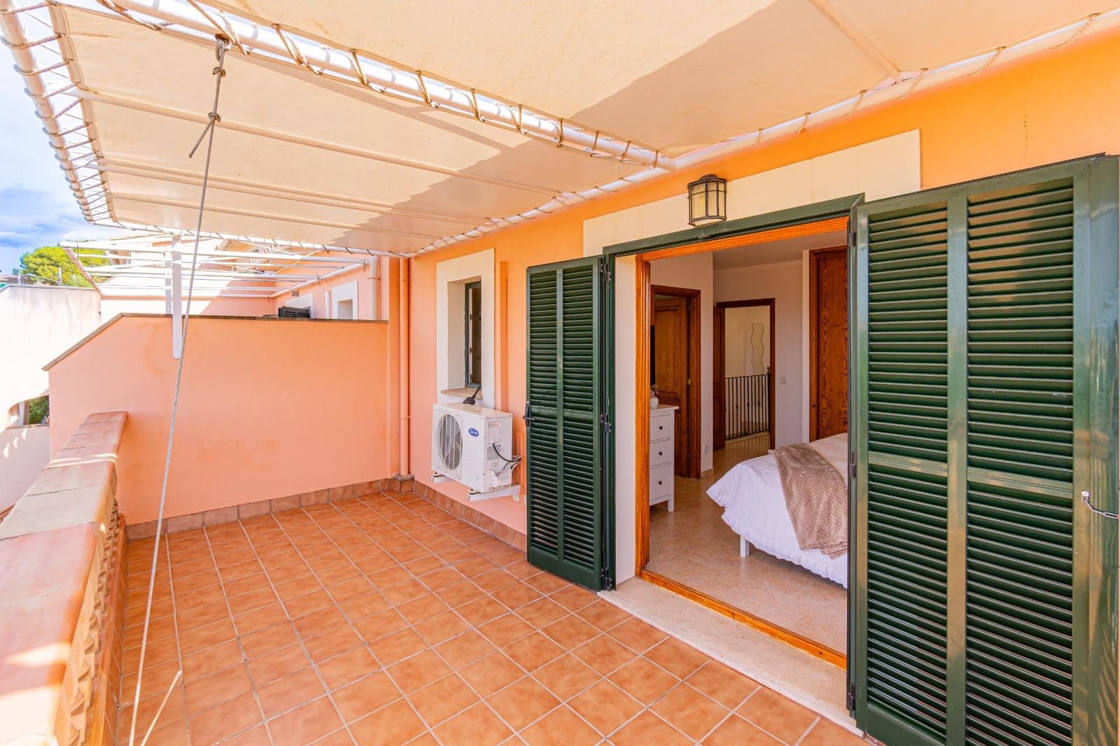3 bedroom Semi-detached Villa for sale in Sa Cabaneta / La Cabaneta with pool garage - € 799,000 (Ref: 10185017)