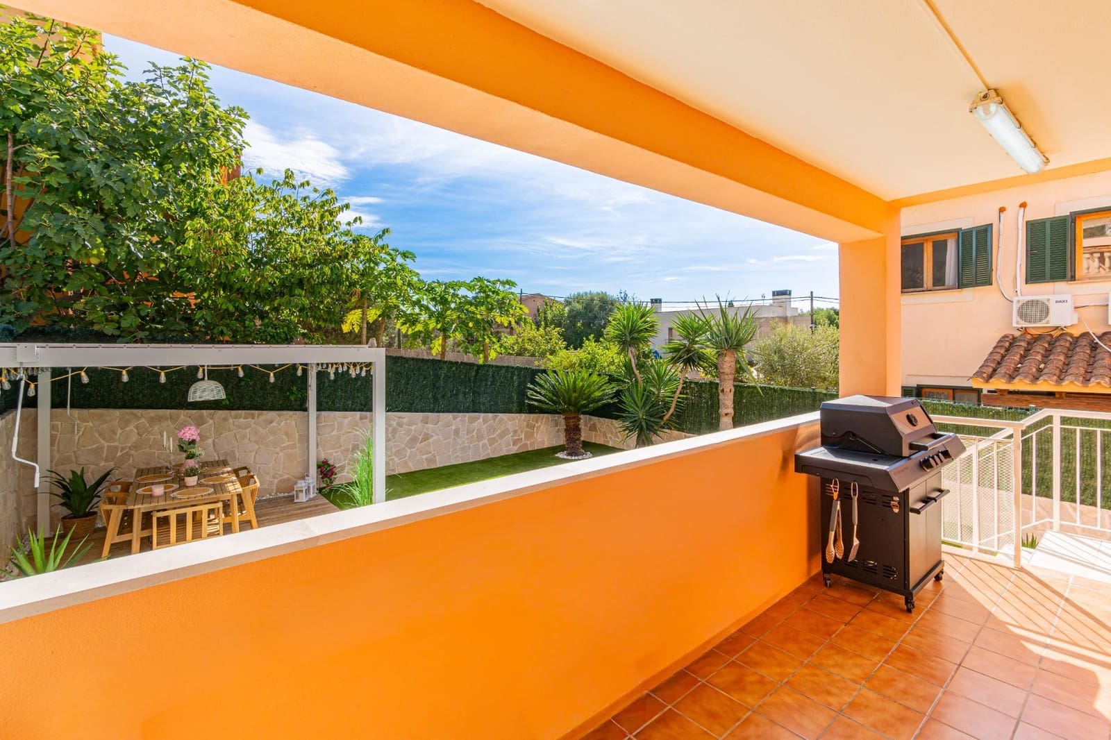 3 bedroom Semi-detached Villa for sale in Sa Cabaneta / La Cabaneta with pool garage - € 799,000 (Ref: 10185017)