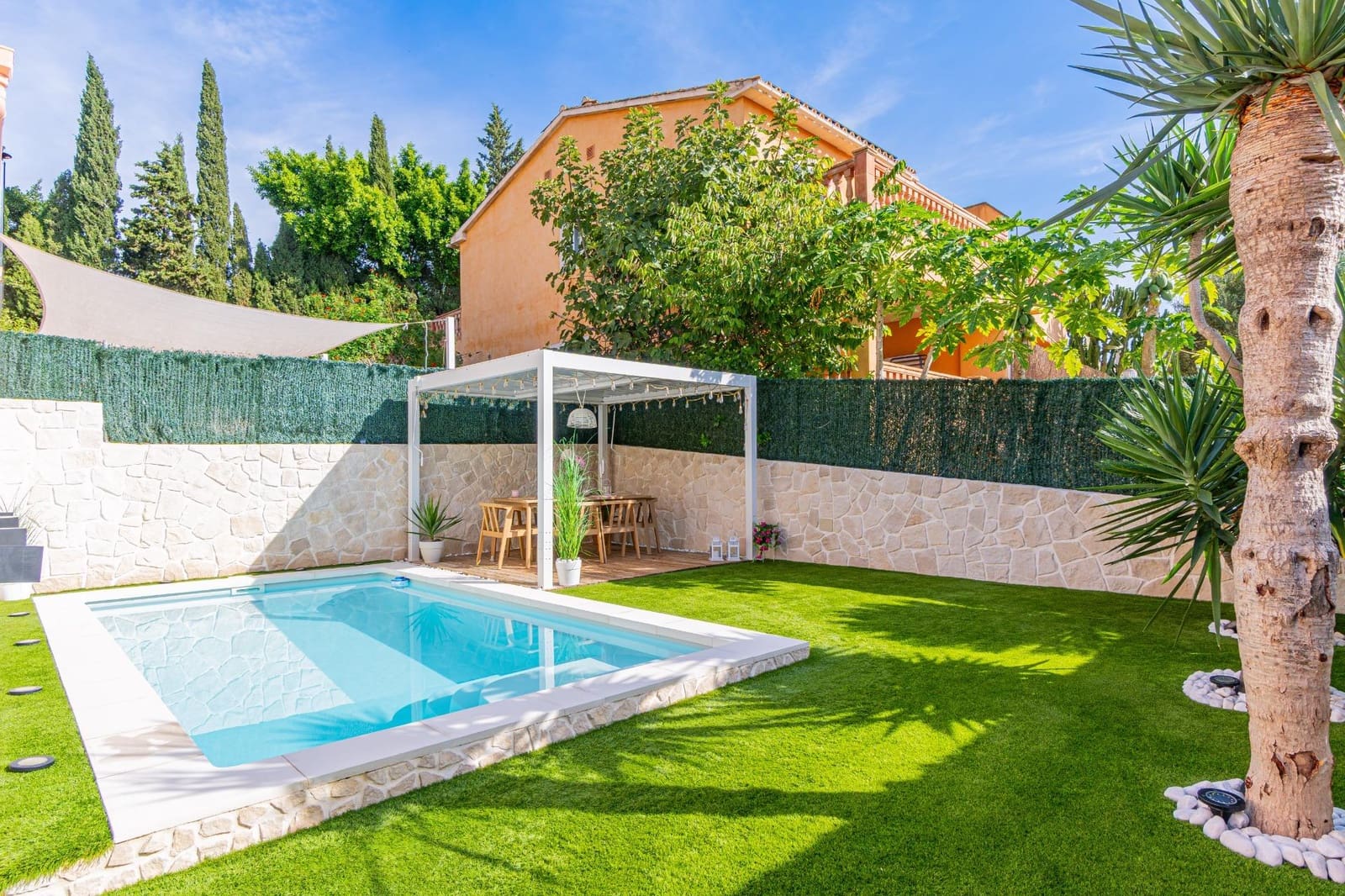3 bedroom Semi-detached Villa for sale in Sa Cabaneta / La Cabaneta with pool garage - € 799,000 (Ref: 10185017)