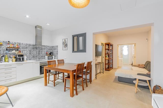 2 bedroom Apartment for sale in Pere Garau, Palma de Mallorca - € 329,900 (Ref: 10187172)