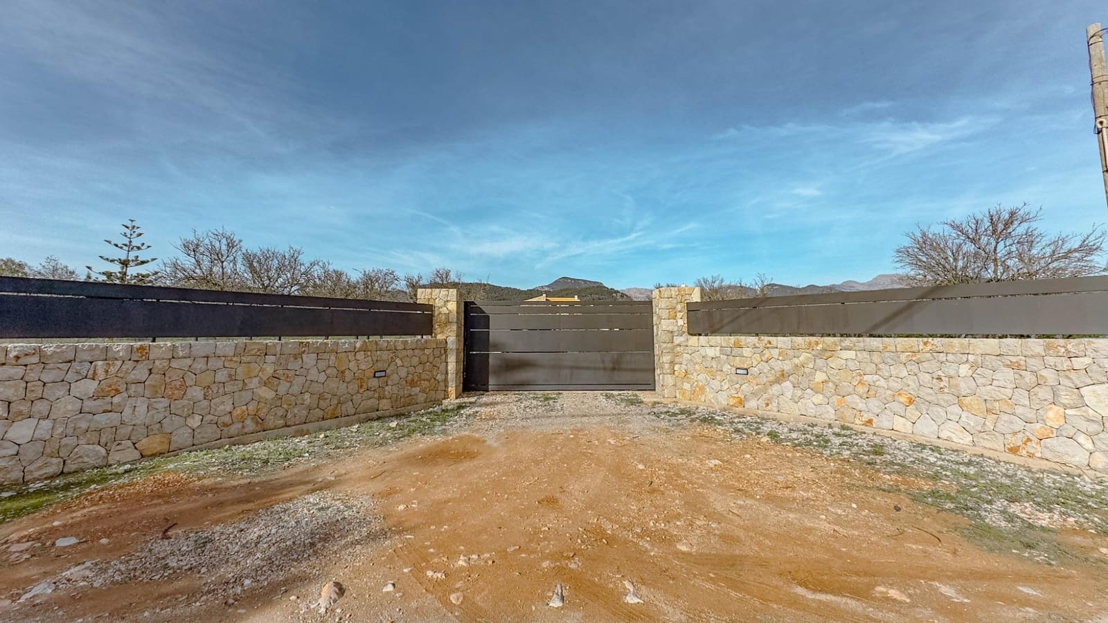 4 bedroom Finca/Country House for sale in Binissalem with pool garage - € 2,825,000 (Ref: 8698542)