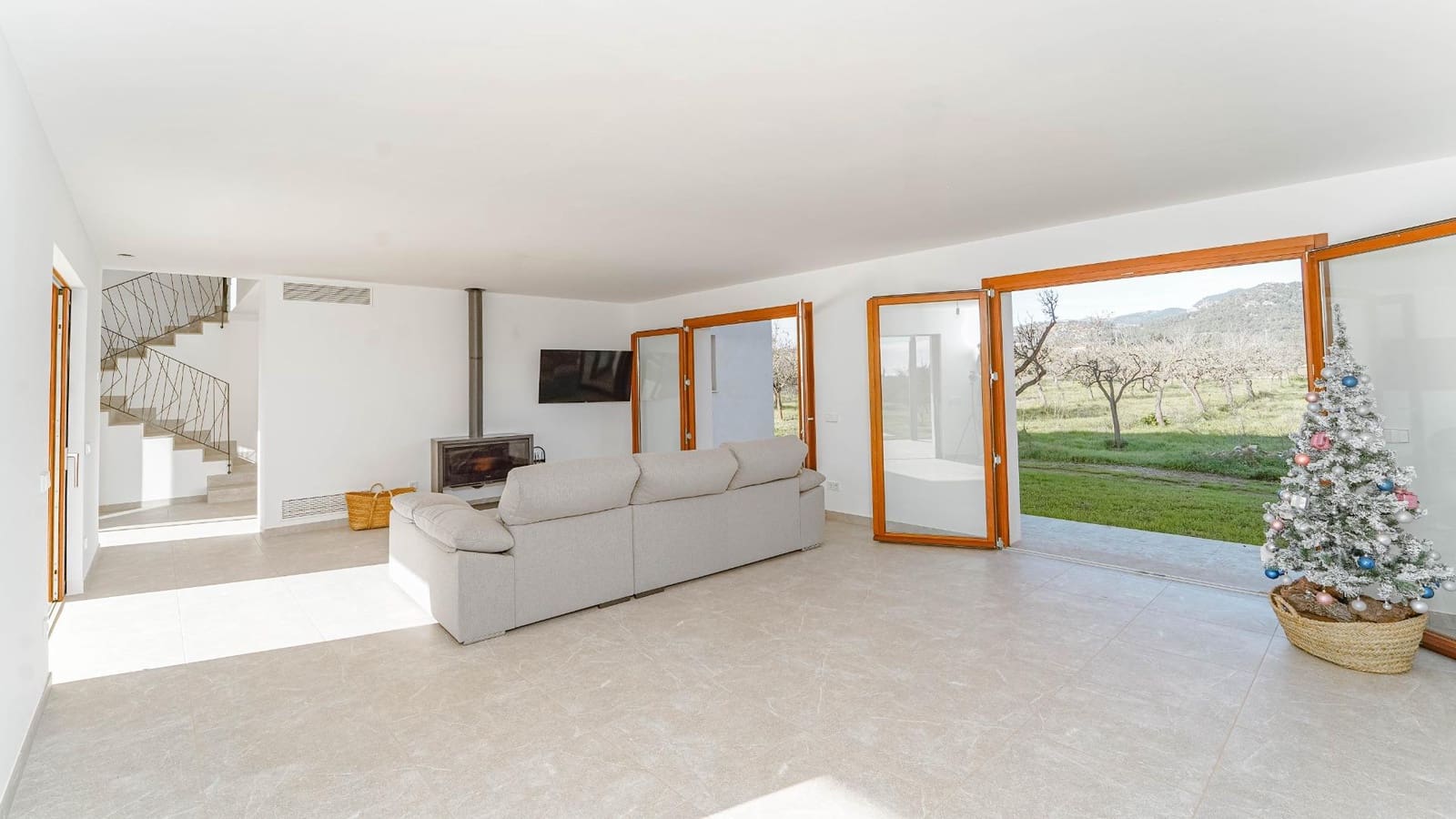 4 bedroom Finca/Country House for sale in Binissalem with pool garage - € 2,825,000 (Ref: 8698542)
