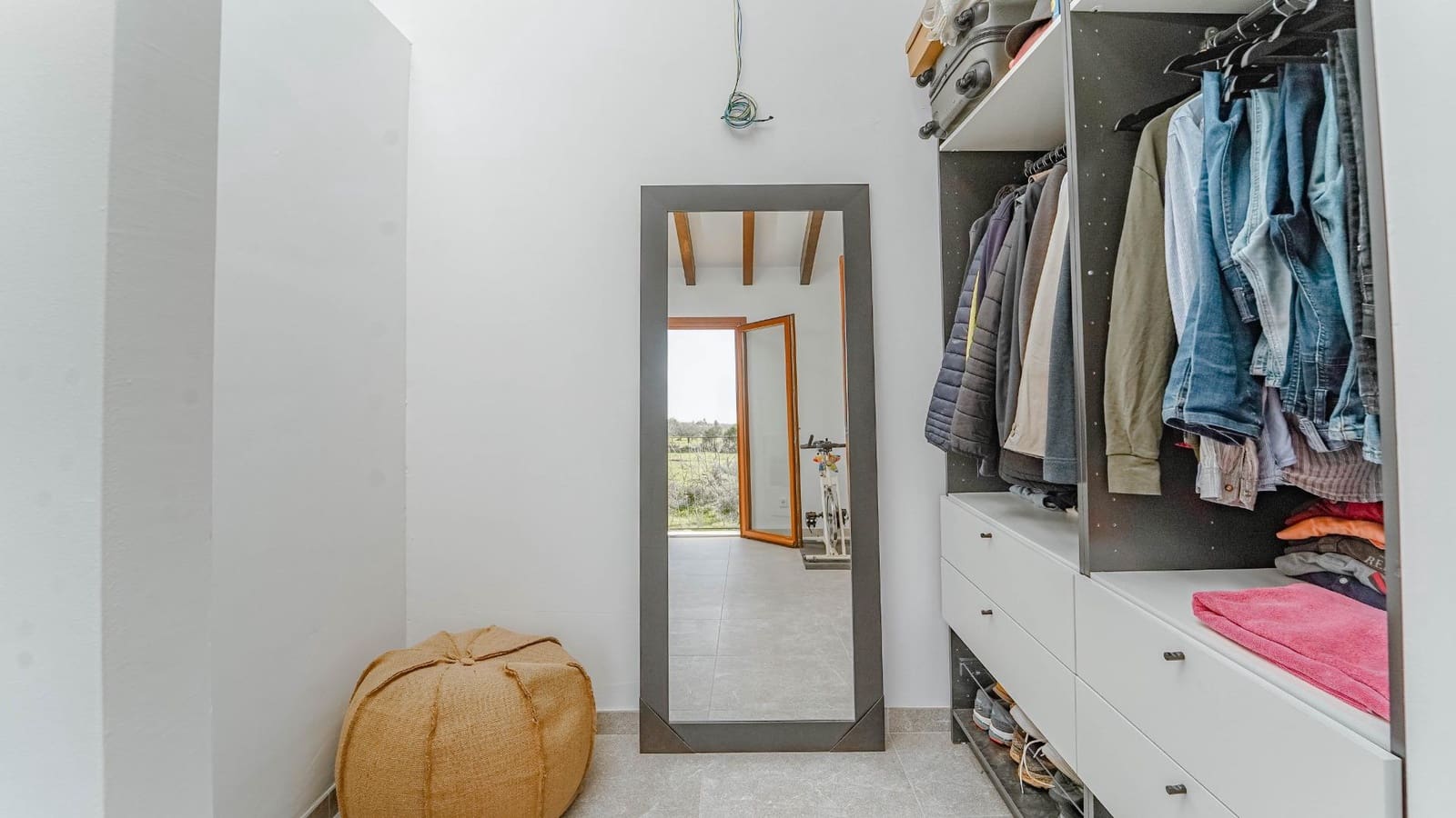 4 bedroom Finca/Country House for sale in Binissalem with pool garage - € 2,825,000 (Ref: 8698542)