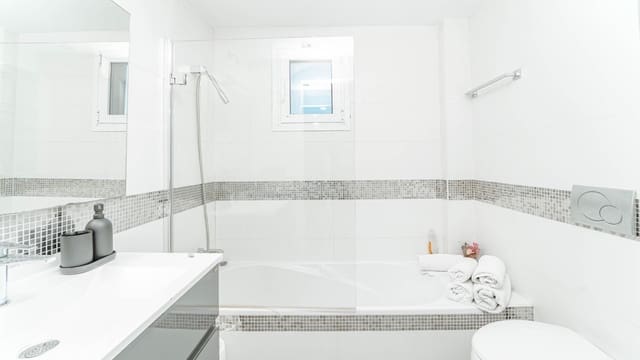 2 soverom Leilighet til leie i Es Molinar / El Molinar, Palma de Mallorca - € 1 650 (Ref: 8724119)