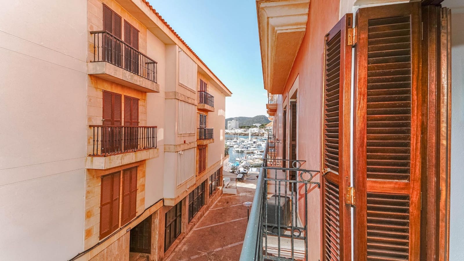 2 soveværelse Lejlighed til salg i Cala Ratjada - € 319.000 (Ref: 8776562)