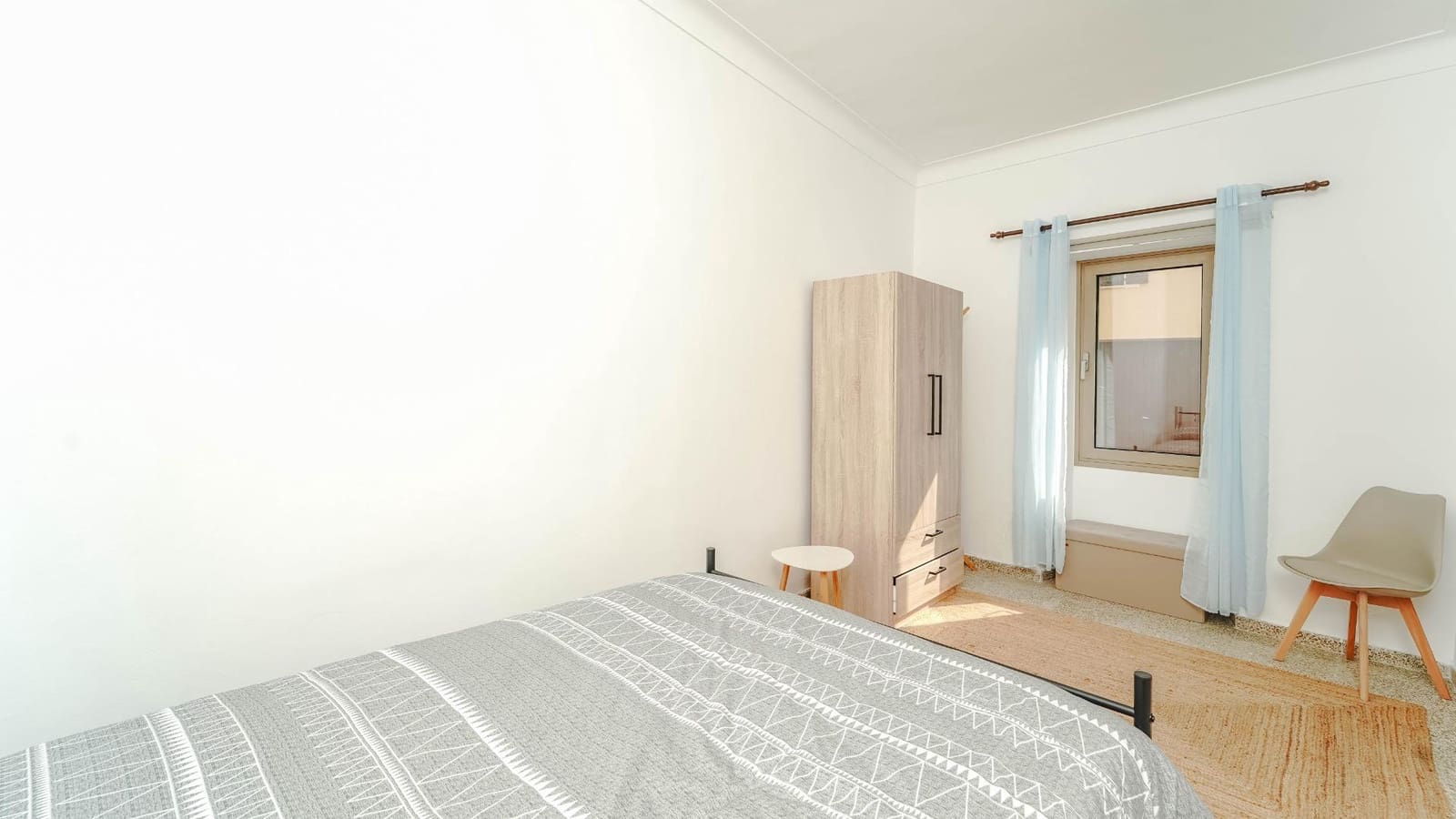 4 sovrum Radhus att hyra i Sant Joan med garage - 1 500 € (Ref: 8825066)