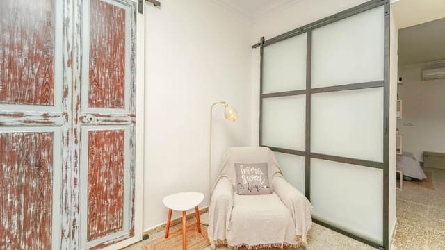 4 sovrum Radhus att hyra i Sant Joan med garage - 1 500 € (Ref: 8825066)