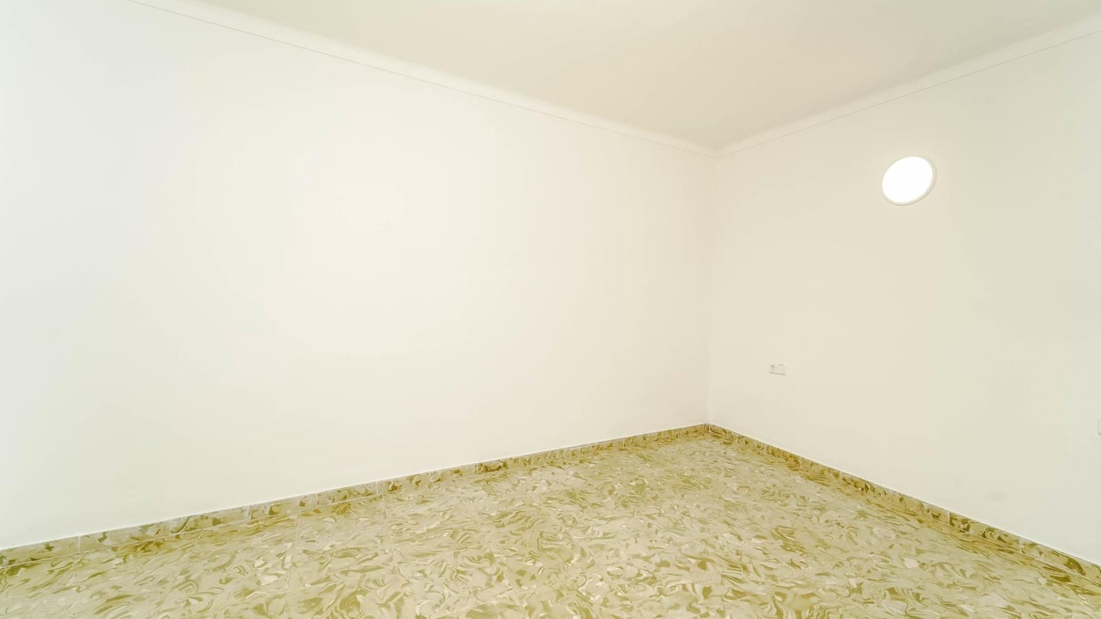 4 sovrum Radhus att hyra i Sant Joan med garage - 1 500 € (Ref: 8825066)