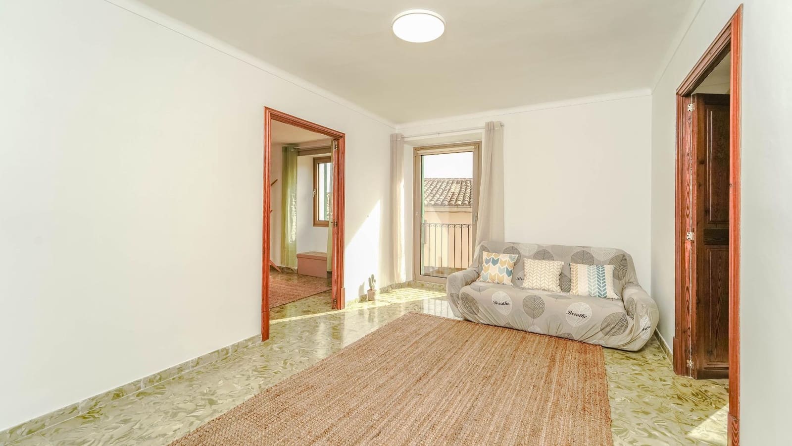 4 sovrum Radhus att hyra i Sant Joan med garage - 1 500 € (Ref: 8825066)