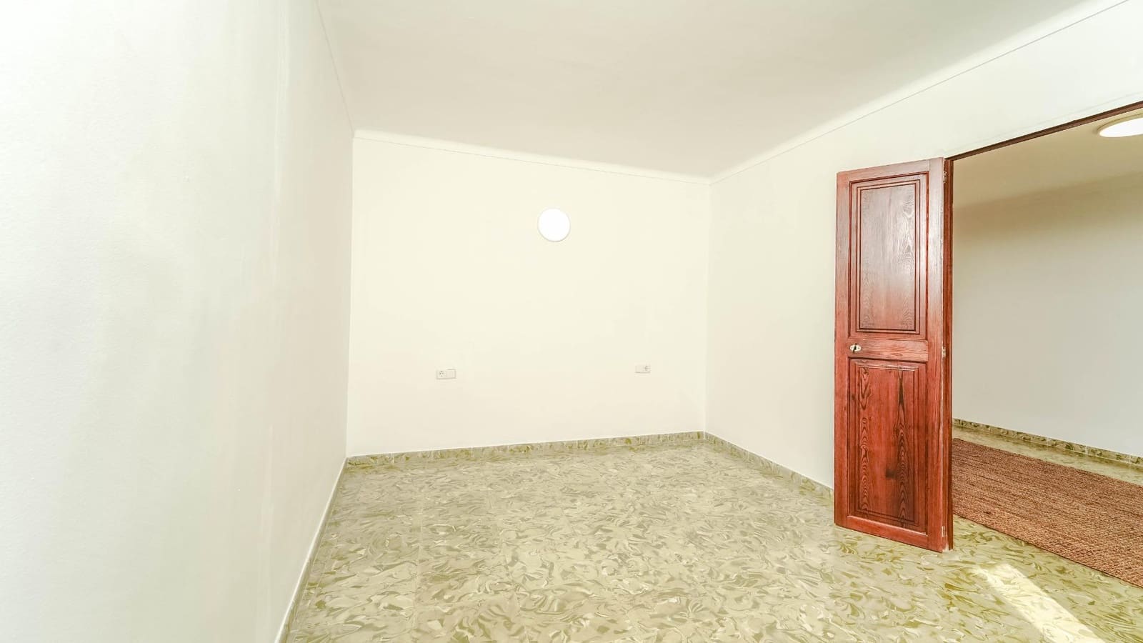 4 sovrum Radhus att hyra i Sant Joan med garage - 1 500 € (Ref: 8825066)