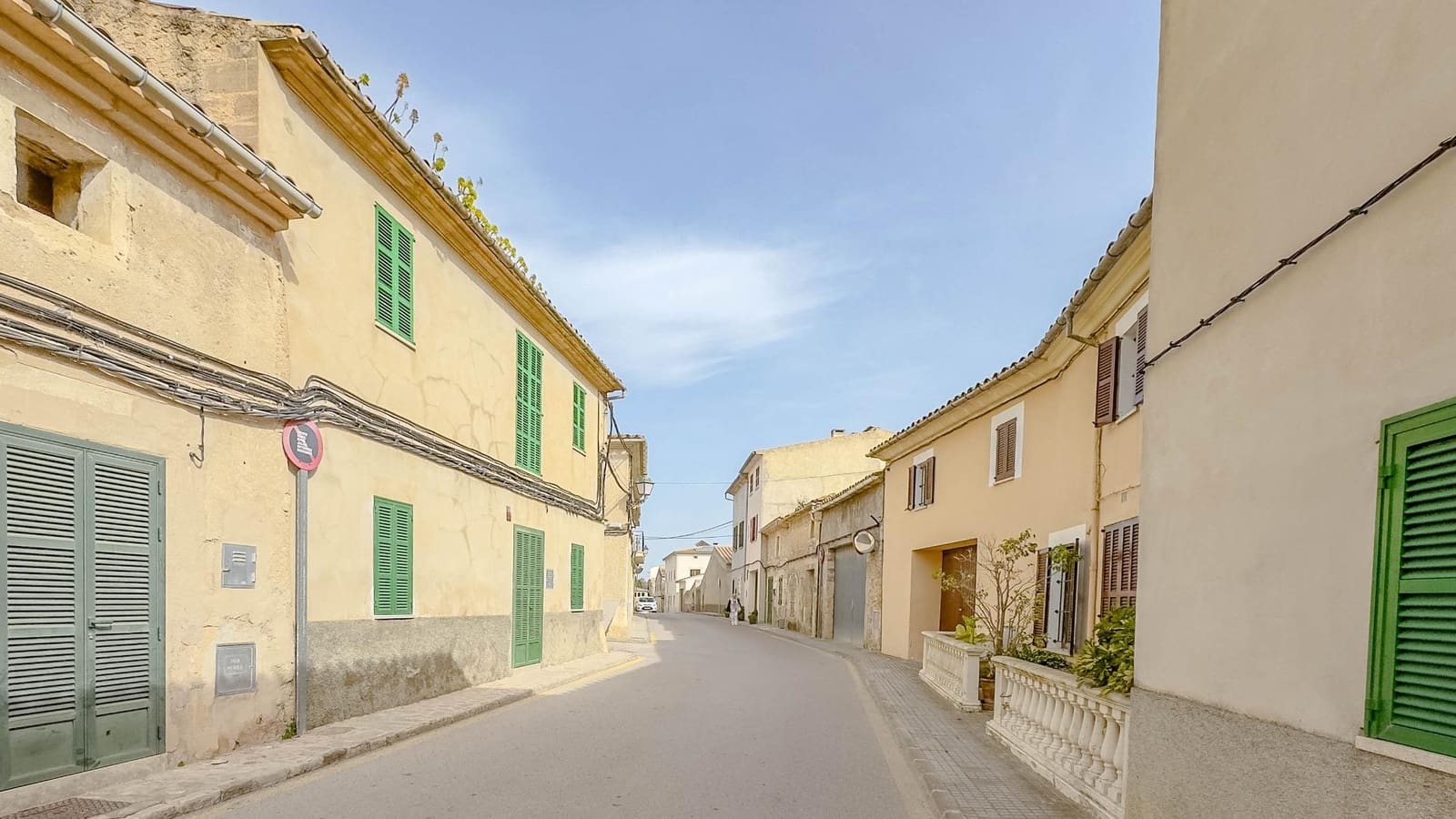 4 sovrum Radhus att hyra i Sant Joan med garage - 1 500 € (Ref: 8825066)