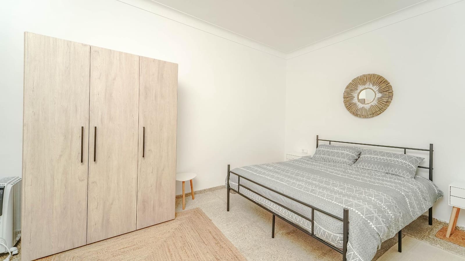 4 sovrum Radhus att hyra i Sant Joan med garage - 1 500 € (Ref: 8825066)