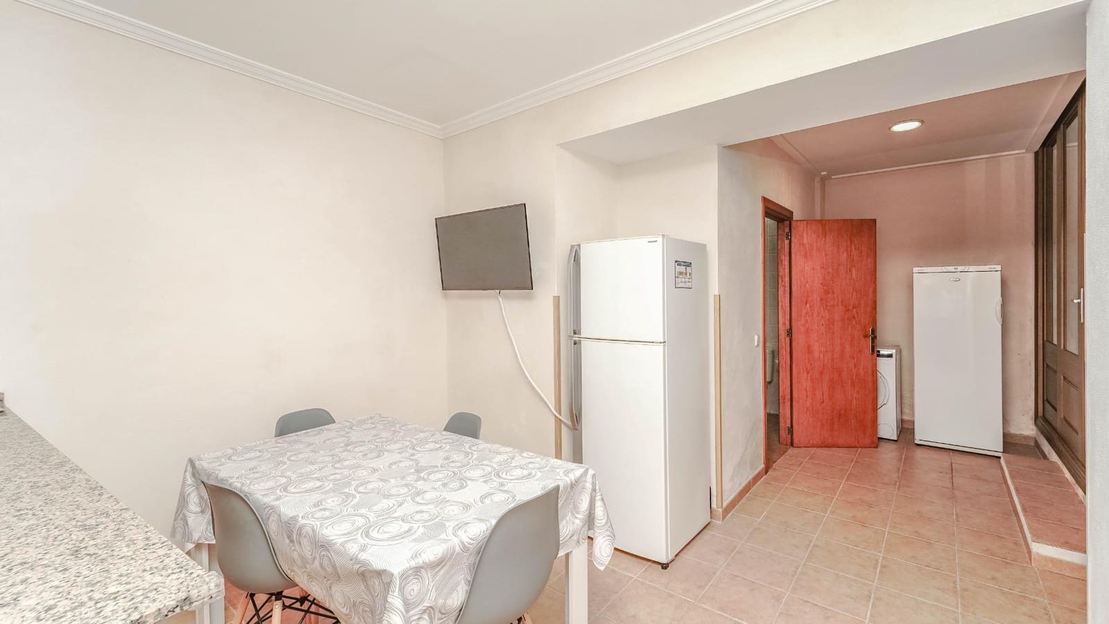 4 sovrum Radhus att hyra i Sant Joan med garage - 1 500 € (Ref: 8825066)