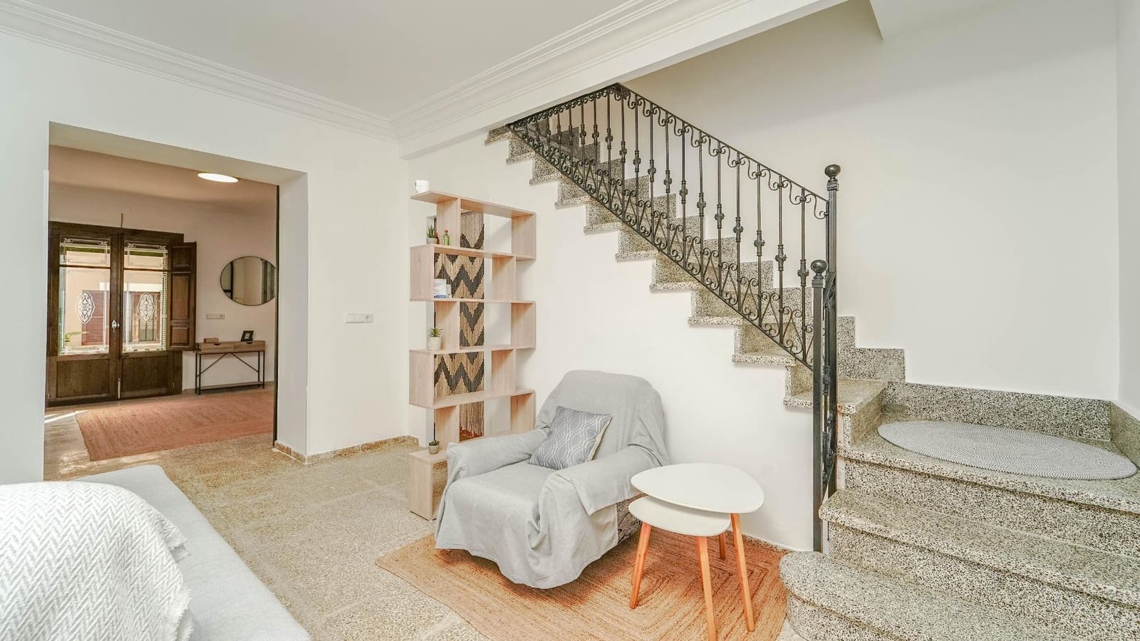 4 sovrum Radhus att hyra i Sant Joan med garage - 1 500 € (Ref: 8825066)