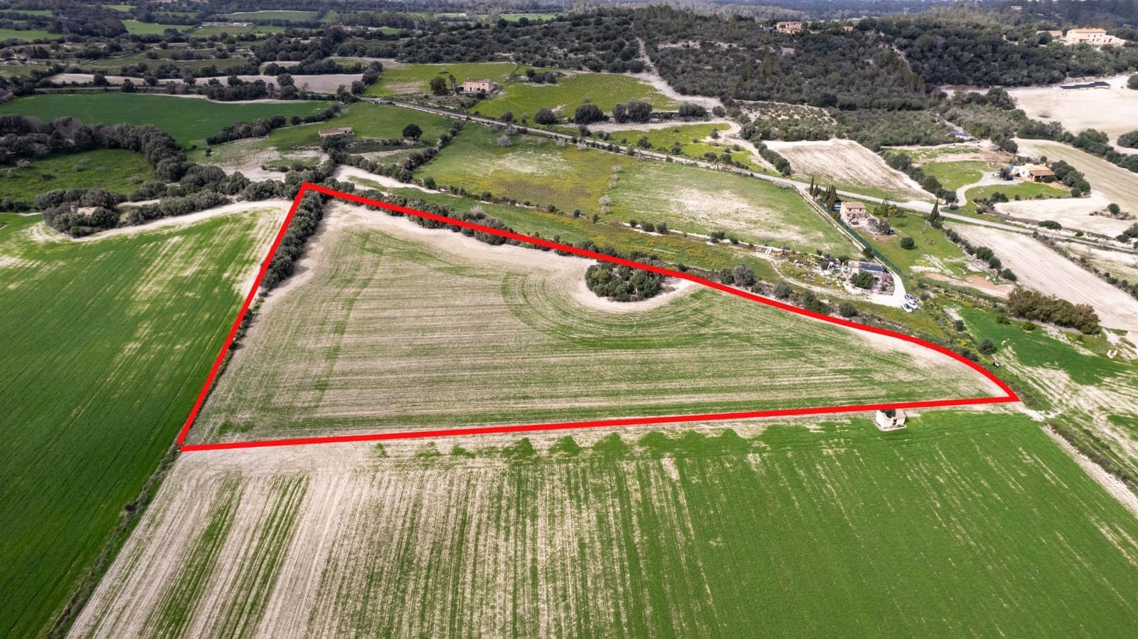 Byggegrund til salg i Llubi - € 175.000 (Ref: 8851597)