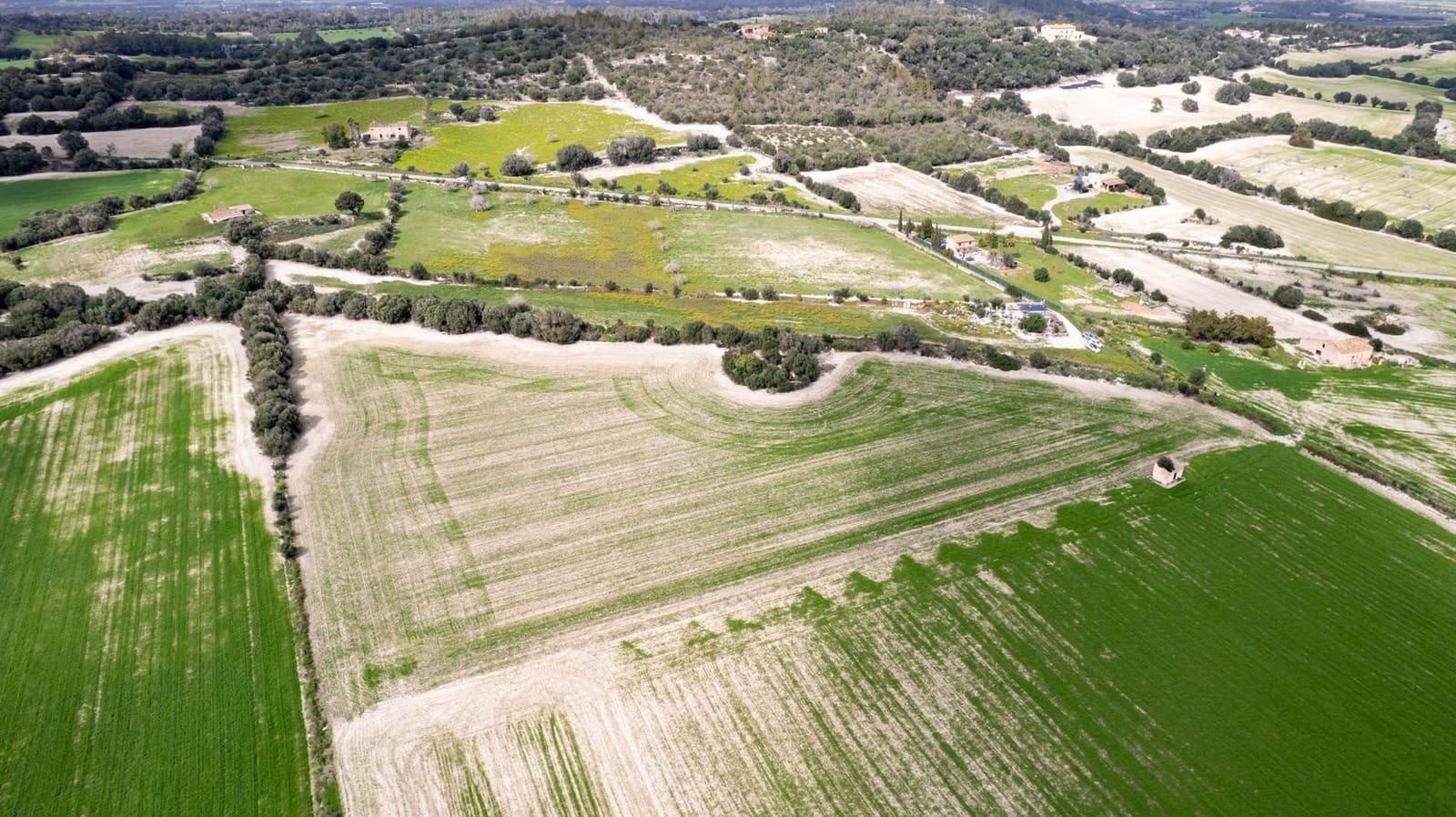 Byggegrund til salg i Llubi - € 175.000 (Ref: 8851597)