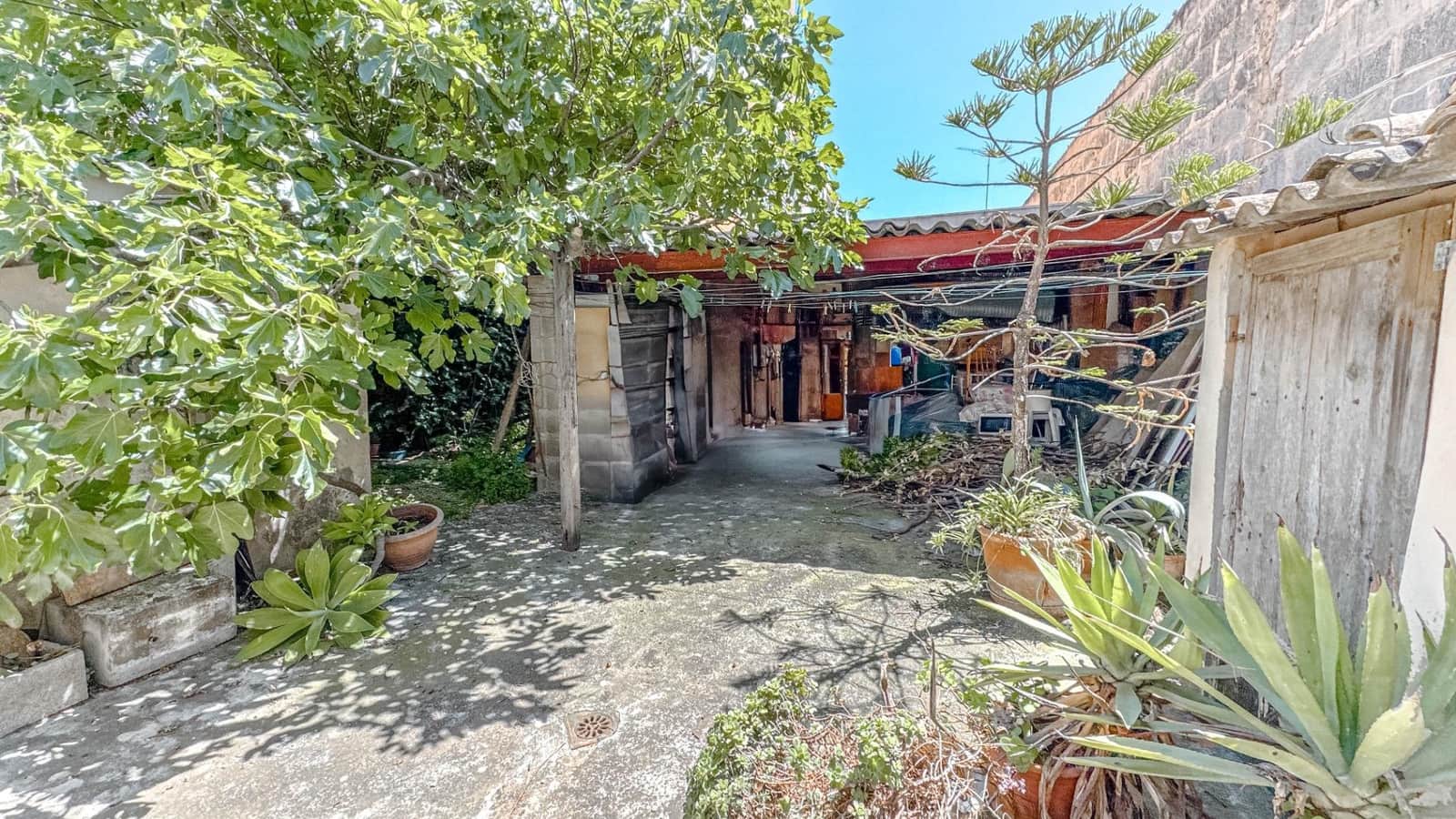 5 soveværelse Byhus til salg i Palma de Mallorca med garage - € 599.000 (Ref: 8950791)