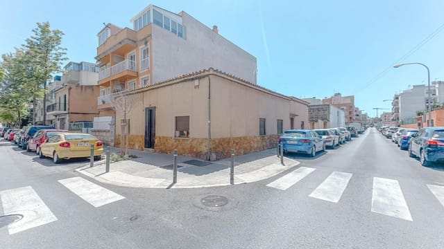 5 bedroom Townhouse for sale in El Rafal Vell, Palma de Mallorca with garage - € 599,000 (Ref: 8950791)