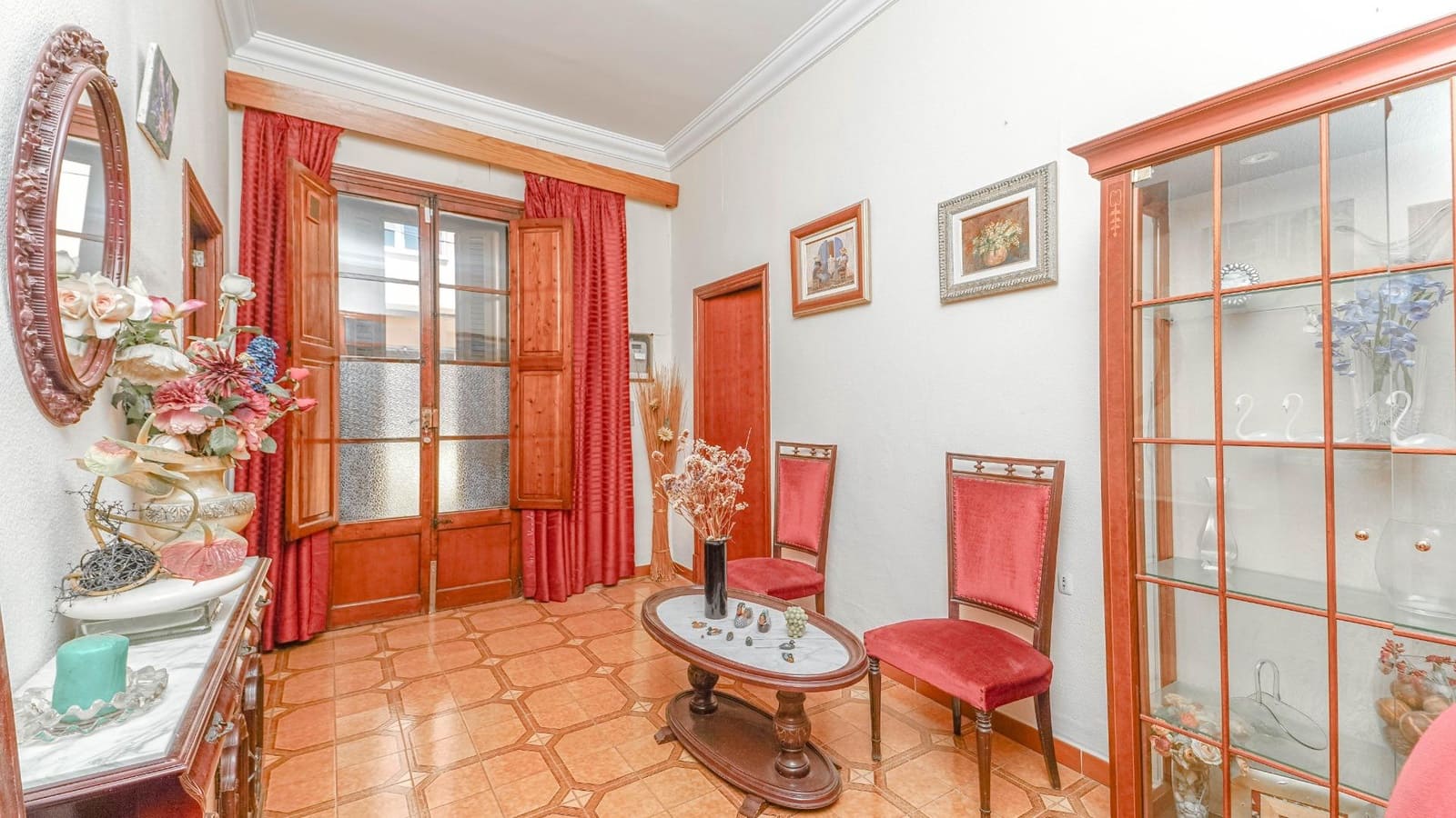 5 soveværelse Byhus til salg i Palma de Mallorca med garage - € 599.000 (Ref: 8950791)